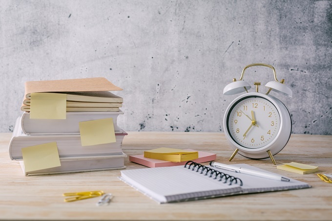 Manage Time Effectively When Working on Multiple Assignments